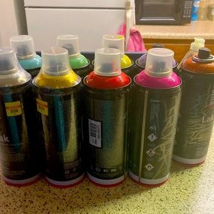 9 Acrylic Spray Gloss Paints